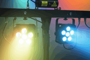 Stairville_LED-Bar-BOSS-FX1_Show1.png